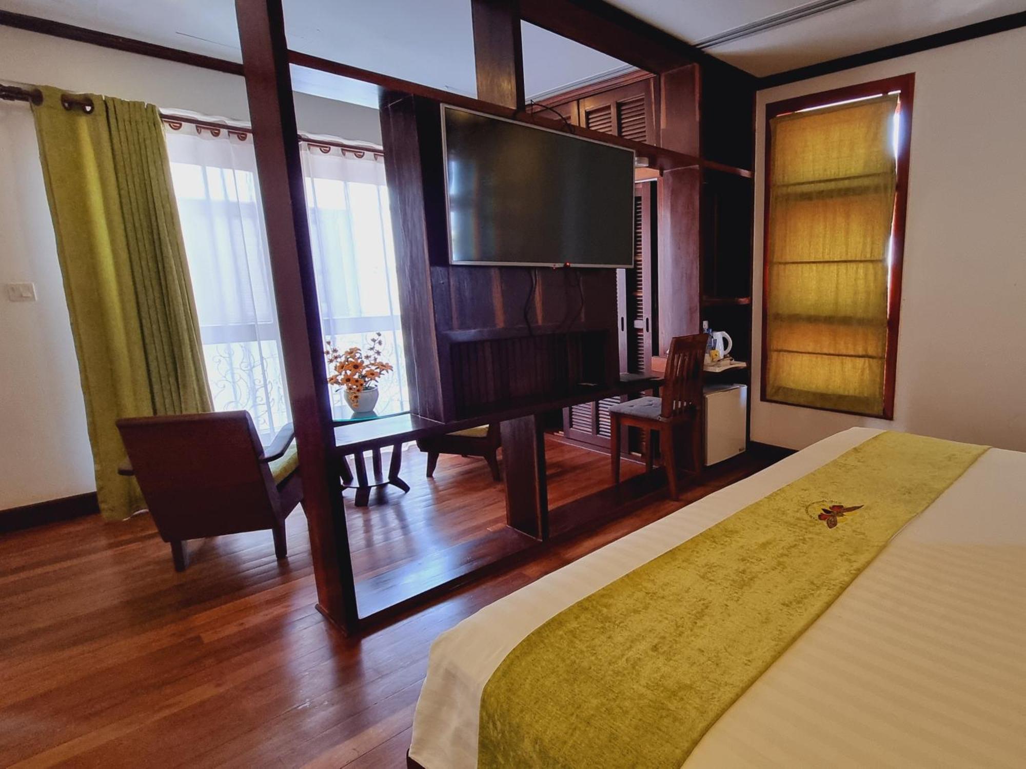 Отель Vid Angkor Boutique Сиемрип Экстерьер фото